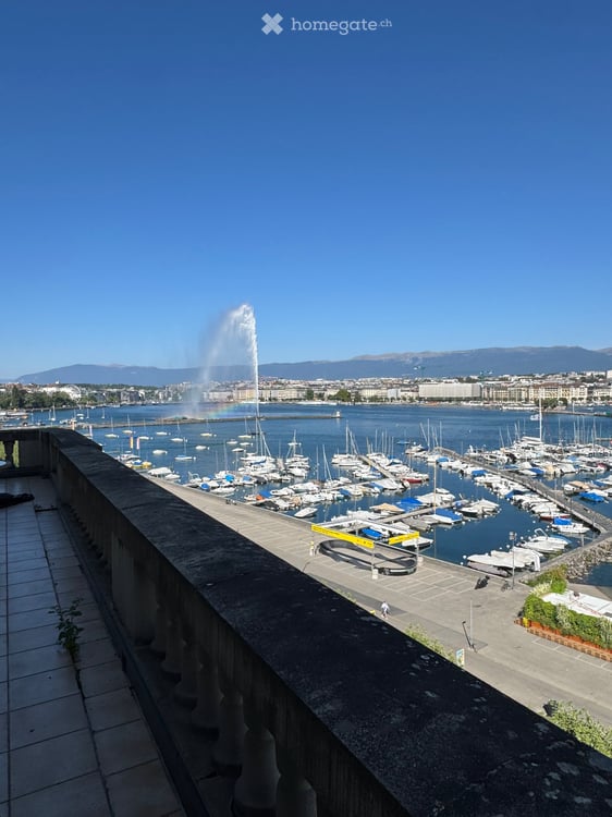 Superbe appartement de réception face au lac avec une vue imprenable au 6ème étage 9