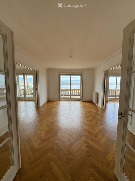 Superbe appartement de réception face au lac avec une vue imprenable au 6ème étage 4