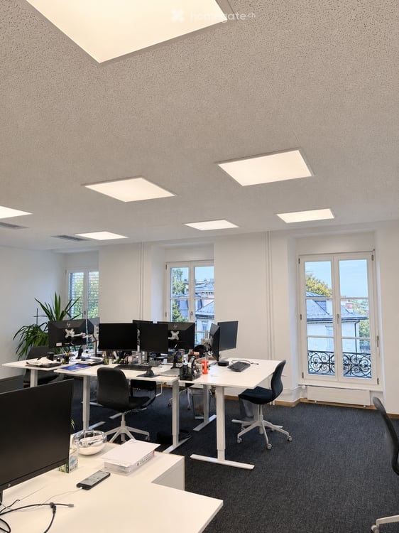 Reprise de bail – Bureaux de 138 m² avec terrasse et vue lac – Lausanne centre 2