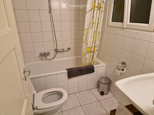 Bel appartement central et calme - 2.5 pcs à Fribourg 2