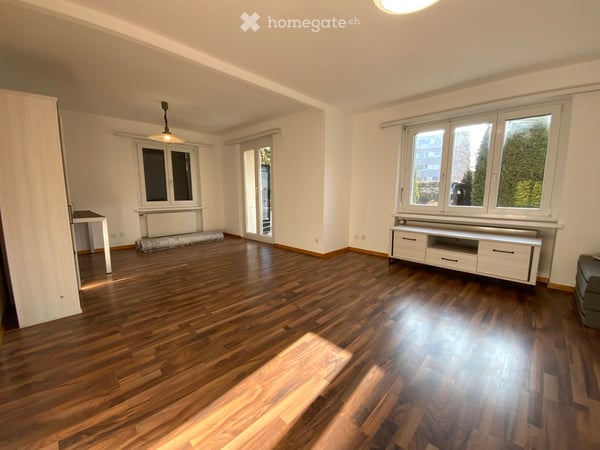 Charmantes Doppeleinfamilienhaus mit Garten, 1 x Garage und 1 x PP in Derendingen zu vermieten 3