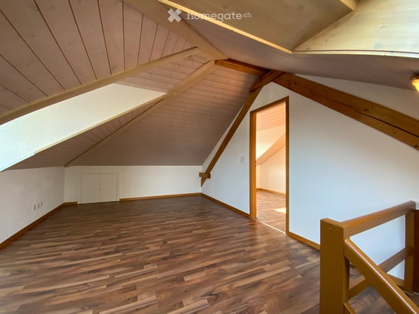 Charmantes Doppeleinfamilienhaus mit Garten, 1 x Garage und 1 x PP in Derendingen zu vermieten 9