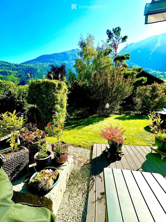Einfamilienhaus mit grossem Garten 2