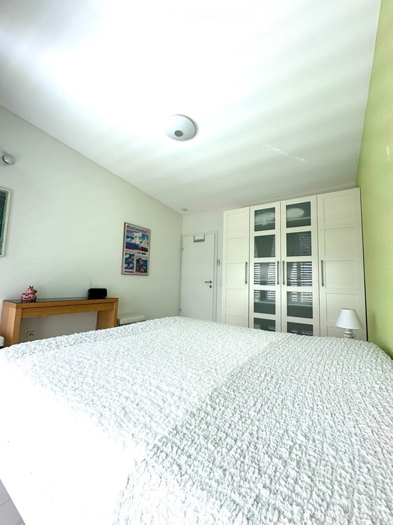 Einfamilienhaus mit grossem Garten 24