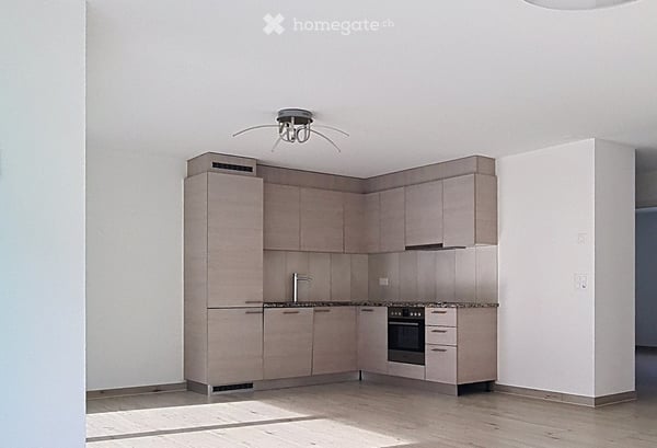Saxon, bel appartement de 3.5 pièces avec balcon et 2 places de parc 3