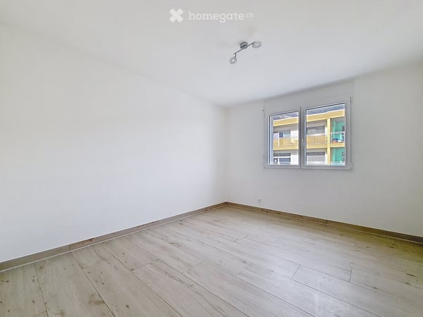 Saxon, bel appartement de 3.5 pièces avec balcon et 2 places de parc 6