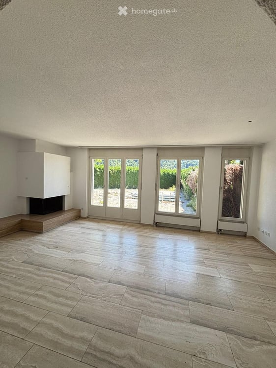 Doppeleinfamilienhaus in Grünenmatt mit Pool 7