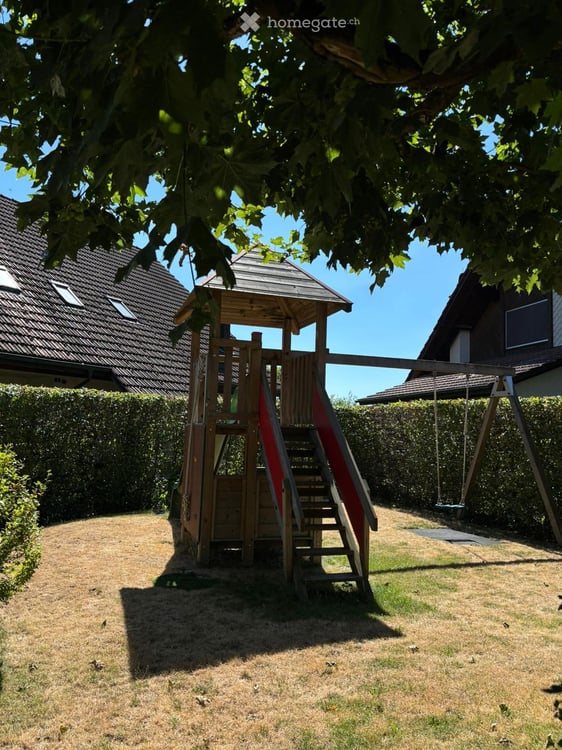 Doppeleinfamilienhaus in Grünenmatt mit Pool 19