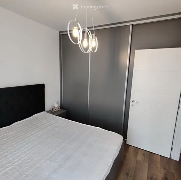 Großzügige und helle 2 Zimmer Wohnung, komplett möbliert in Bern 4