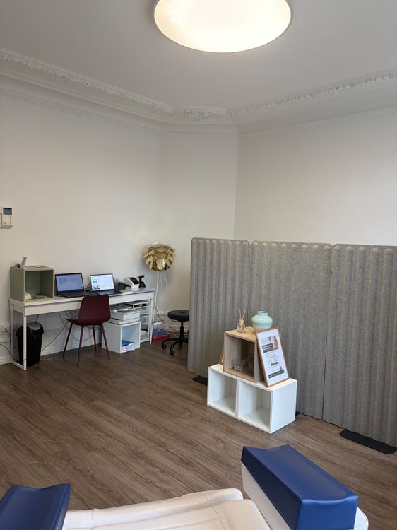 Arztpraxis in Zürich - 25m2 - Verfugbar am Nachmittag 4