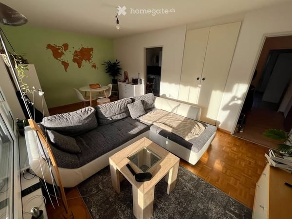 schöne und vollständig möblierte 2.5-Zimmer-Wohnung. in Embrach! 2