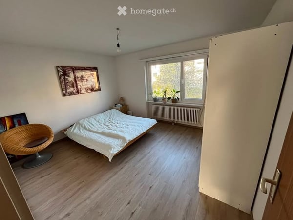 schöne und vollständig möblierte 2.5-Zimmer-Wohnung. in Embrach! 6