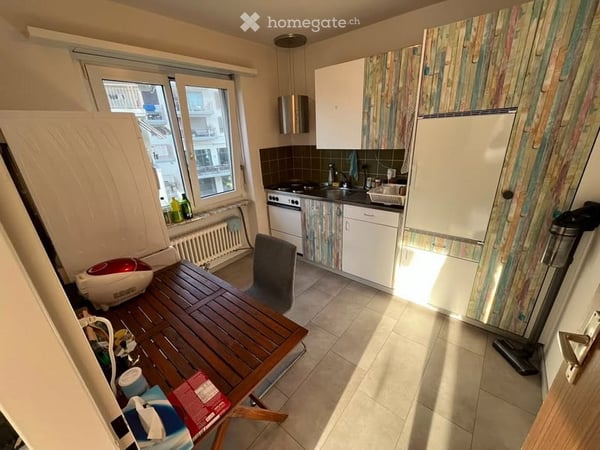 schöne und vollständig möblierte 2.5-Zimmer-Wohnung. in Embrach! 3