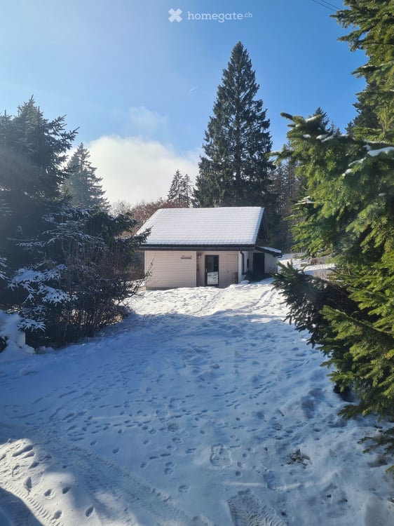 Chalet au dessus de montmollin LOCATION 1 AN ! 2027 ! 2