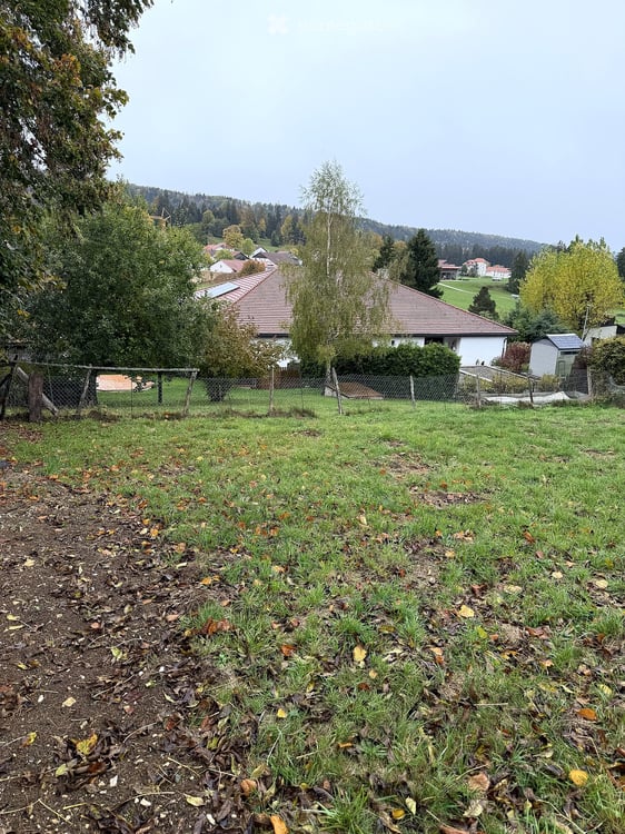 Maison de caractère de 5,5 pièces avec grange, sauna et grand jardin, aux Genevez 19