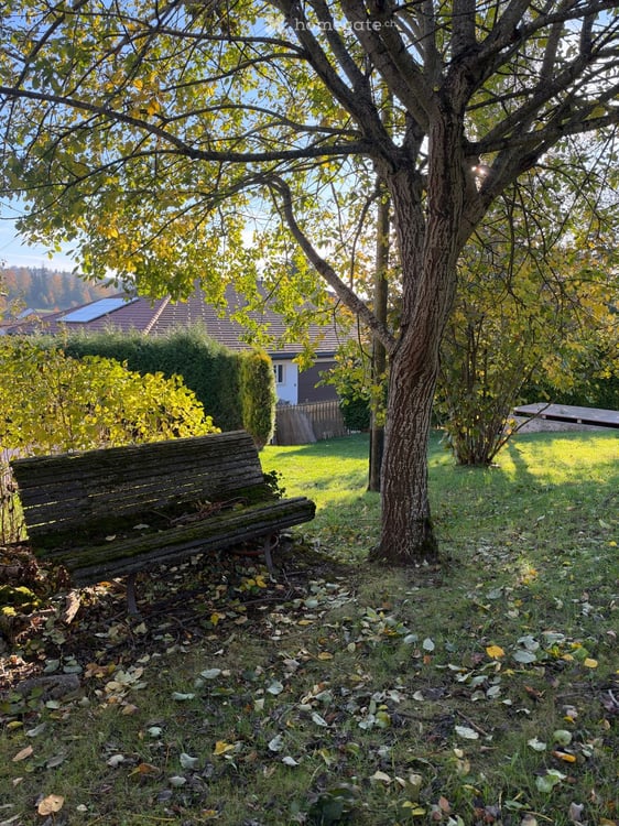 Maison de caractère de 5,5 pièces avec grange, sauna et grand jardin, aux Genevez 20