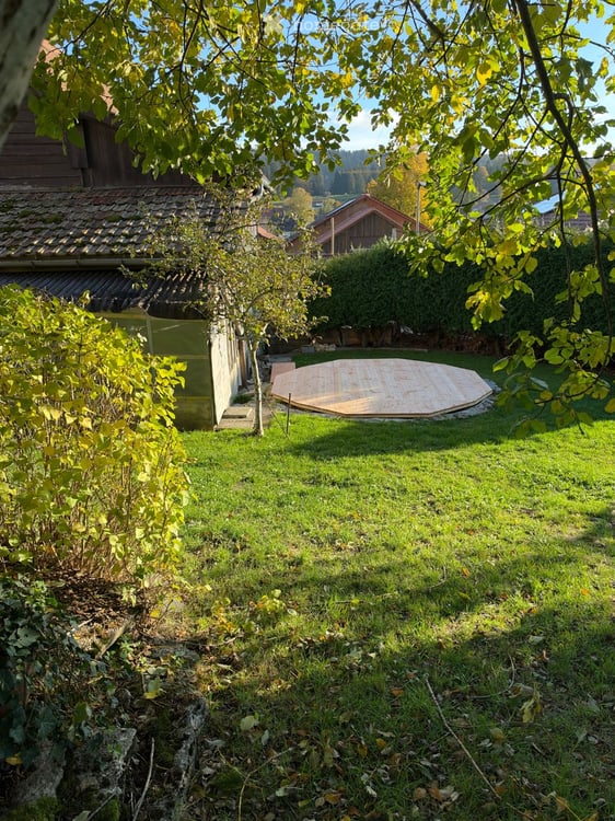 Maison de caractère de 5,5 pièces avec grange, sauna et grand jardin, aux Genevez 19