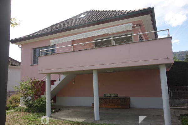 Maison individuelle spacieuse de 6 pièces à Bienne 2