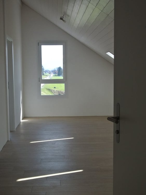Magnifique appartement 3.5 pièces au 2ème étage combles 3