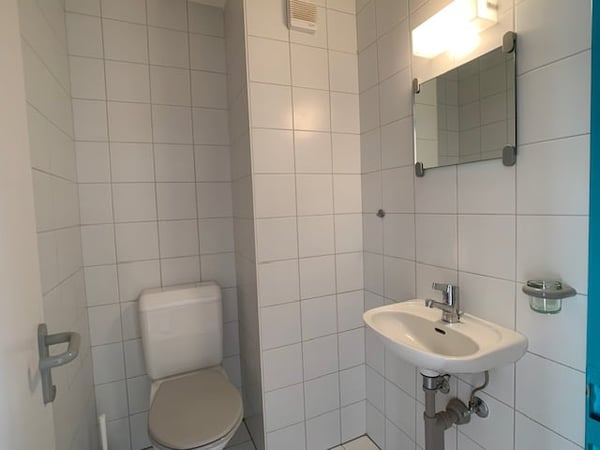 Wunderschöne , 4,5-Zimmer-Wohnung mit 88m² im 1. Obergeschoss 8