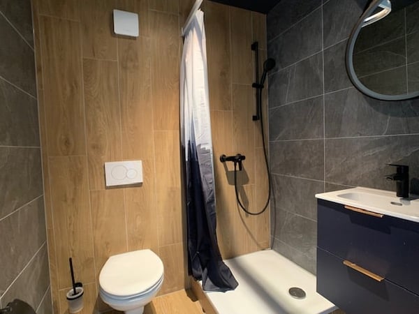 Local commercial, moderne de 30 m² au 1er étage 5