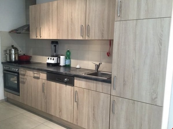 Joli appartement 3,5 pièces de 83 m2, au rez-de-chaussée 7