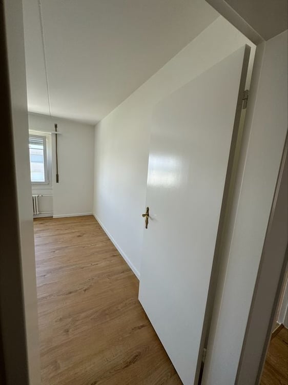 Appartement de 4.5 pièces de 79 m2 au rez supérieur 6