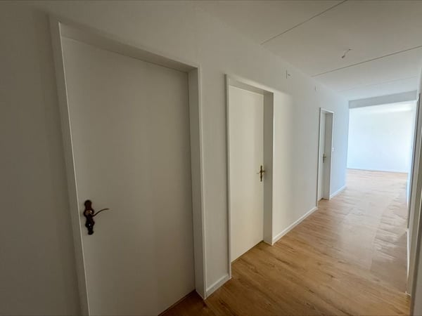 Appartement de 4.5 pièces de 79 m2 au rez supérieur 4
