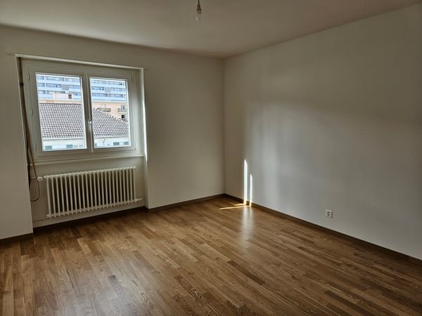 Appartement rénové de 4 pièces au 7ème étage n47 6