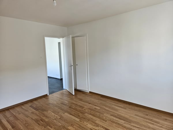 Appartement rénové de 4 pièces au 7ème étage n47 7