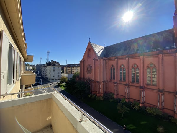 Appartement entièrement rénové de 1 pièces au 4ème étage 5