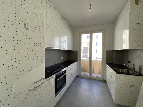 Appartement entièrement rénové de 1 pièces au 4ème étage 1