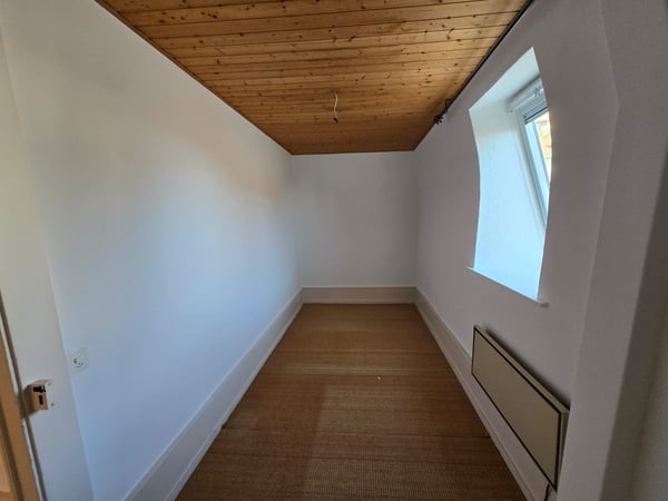 Grand appartement d'environ 120m² avec vue sur le lac et les Alpes - Premier loyer net offert 6