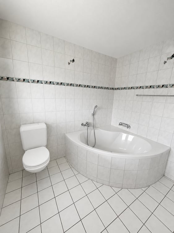 Attraktives Haus mit Einliegerwohnung 6