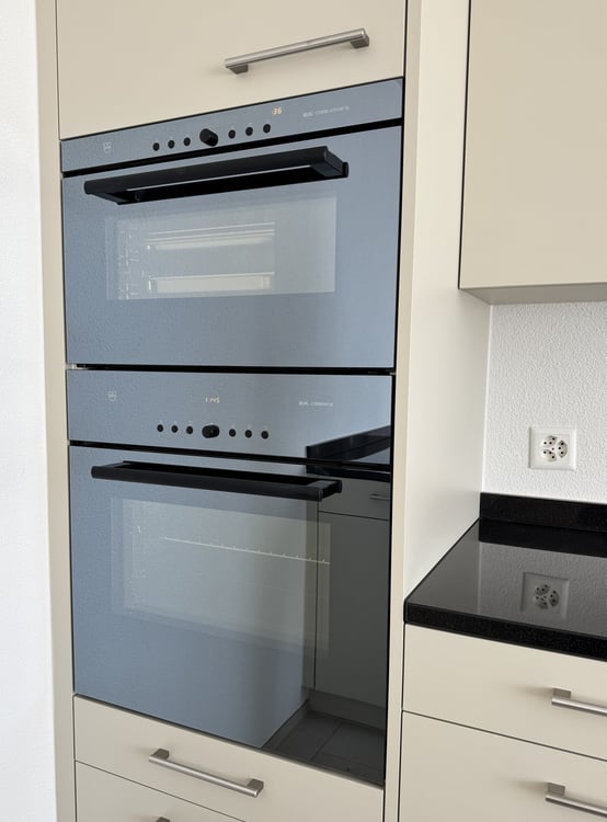 Moderen, sonnige 4.5 Zimmerwohnung mit Balkon, Autoeinstellhallenplatz und grossem Kellerabteil 6