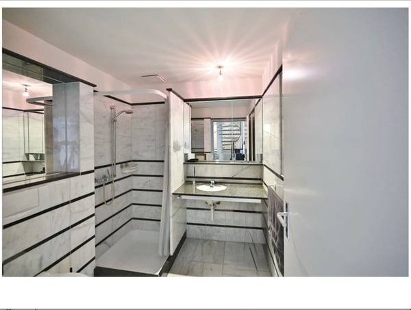 Exklusive 6.5-Zimmer-Wohnung auf zwei Ebenen mit Weitblick in Riehen 13