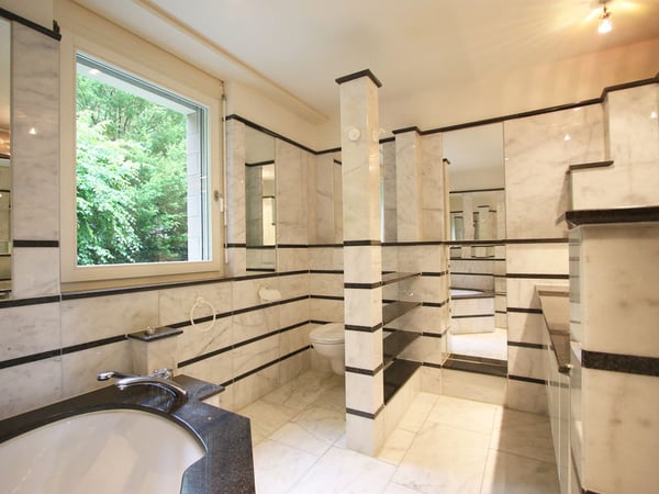 Exklusive 6.5-Zimmer-Wohnung auf zwei Ebenen mit Weitblick in Riehen 10