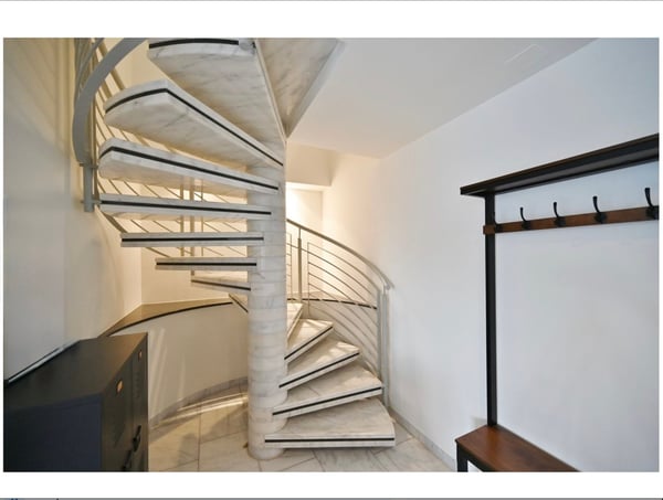 Exklusive 6.5-Zimmer-Wohnung auf zwei Ebenen mit Weitblick in Riehen 11