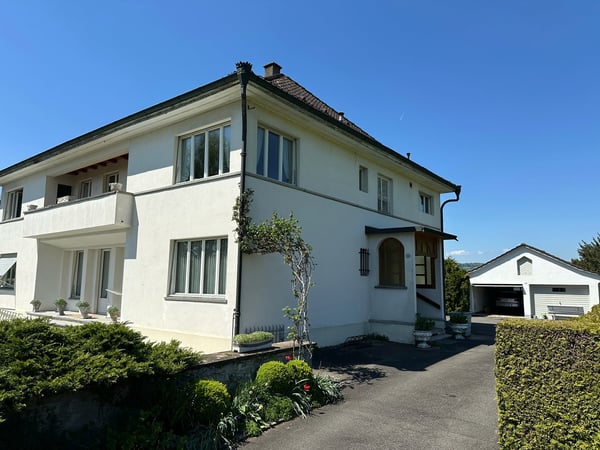 Ehemaliges Ärztehaus mit Bauland – 2’736 m² mit Entwicklungspotenzial in Triengen 3