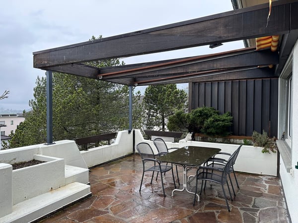 Grosszügige 4.5-Zimmer-Wohnung mit Balkon und Loggia in Schwyz 3