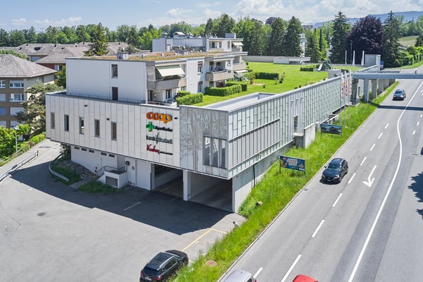 Attraktive Verkaufsflächen im Waldegg-Center Horgen