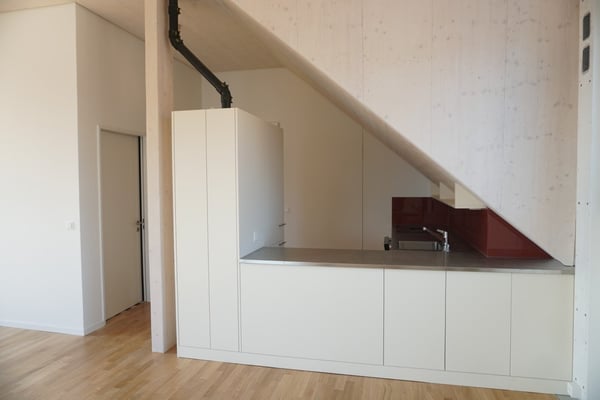 Attraktive 1.5-Zimmer-Dachwohnung mit Sicht auf den See 3