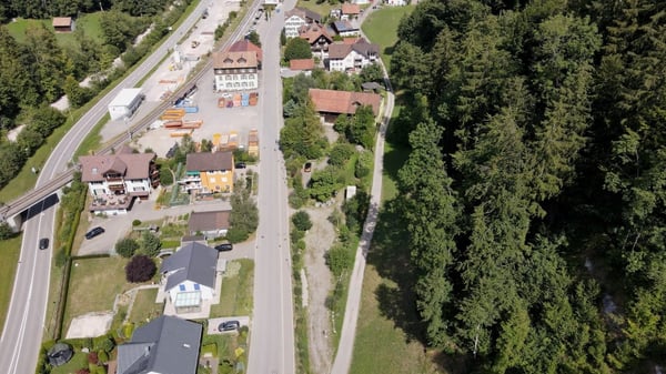 1’111 m² attraktives Bauland in Steg 4