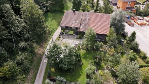 1’111 m² attraktives Bauland in Steg 3