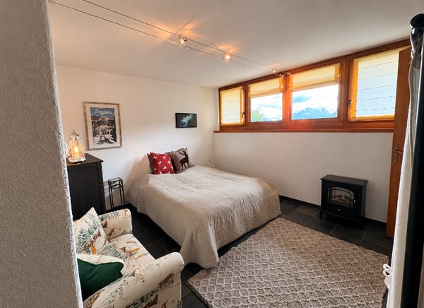 Attraktiver 4,5-Zimmer-Hausteil mit Galerie und traumhafter Aussicht in Valbella 24