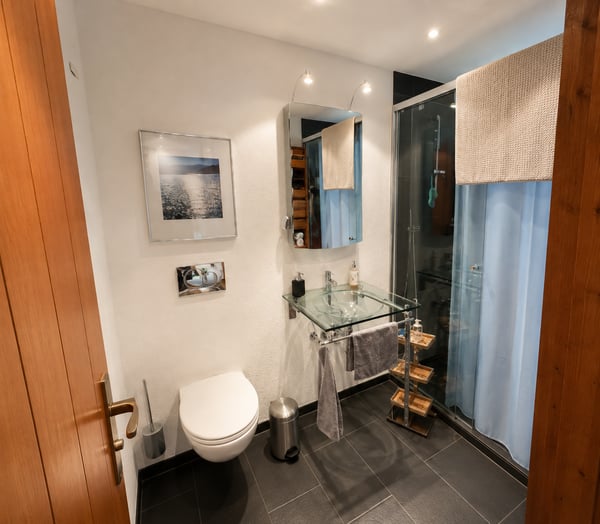 Attraktiver 4,5-Zimmer-Hausteil mit Galerie und traumhafter Aussicht in Valbella 16