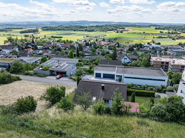 Freistehendes Einfamilienhaus mit traumhafter Fernsicht an sonniger Aussichtslage in Hüttwilen 21