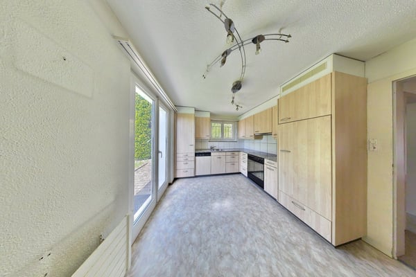 Freistehendes Einfamilienhaus mit traumhafter Fernsicht an sonniger Aussichtslage in Hüttwilen 11