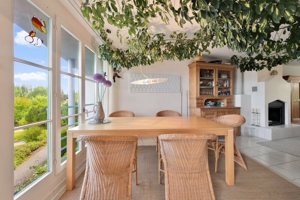 Reihenendhaus  auf 4 Etagen mit gemütlichem Garten -  inkl.2 TG-Boxen 2