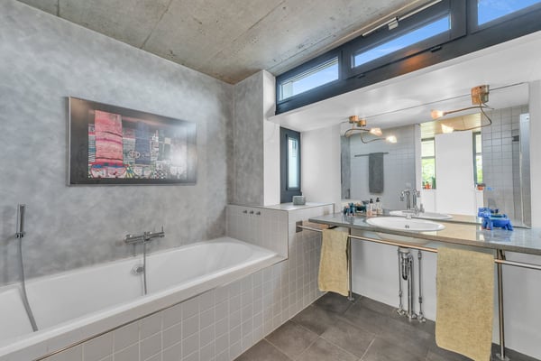 Ein Haus mit klarer Formsprache und starker Präsenz, zögern Sie nicht! 9